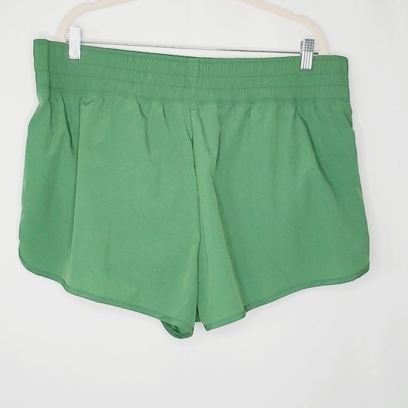 Victoria's Secret Pink 3" Active Shorts Size XXL Green Workout Sporty Pull-on - Picture 4 of 12